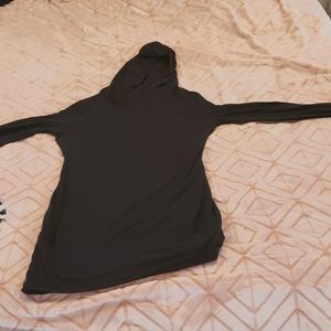Hooded shirt